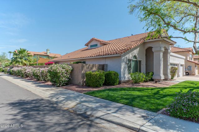 5102 E FELLARS Drive, Scottsdale, AZ 85254