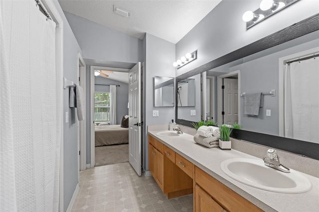 3744 LOCKRIDGE DRIVE, Land O Lakes, FL 34638