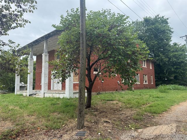 608 N Elm Street, Bristow, OK 74010