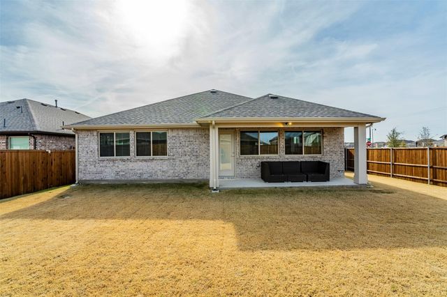 1203 Mill Place, Aubrey, TX 76227