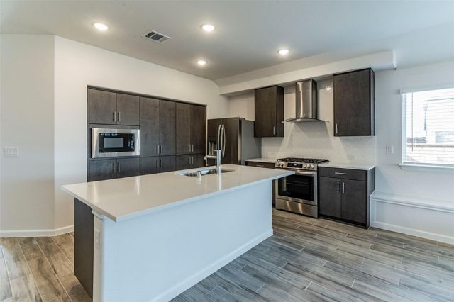 1203 Mill Place, Aubrey, TX 76227