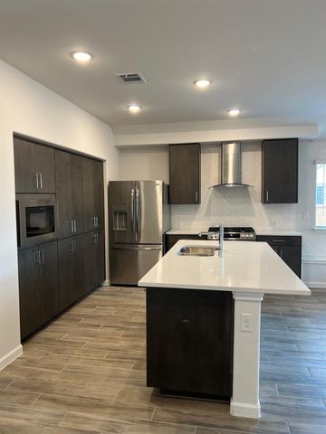 1203 Mill Place, Aubrey, TX 76227