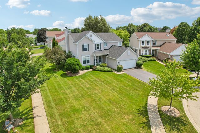 1999 Sparrow Circle, Round Lake, IL 60073