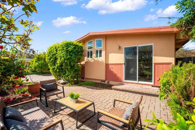 3786 Corina Way, Palo Alto, CA 94303