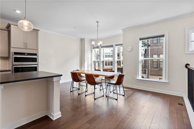 2076 Holtz Lane, Atlanta, GA 30318