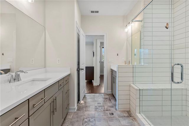 2076 Holtz Lane, Atlanta, GA 30318