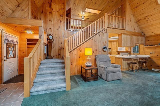 14754 N MCCOMB LAKE LANE, Mountain, WI 54149