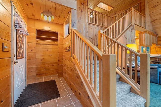 14754 N MCCOMB LAKE LANE, Mountain, WI 54149