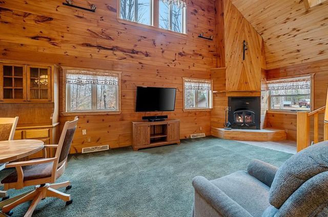 14754 N MCCOMB LAKE LANE, Mountain, WI 54149