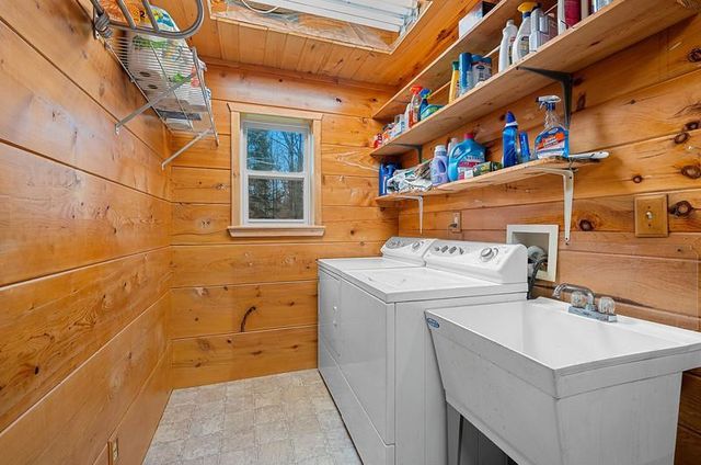 14754 N MCCOMB LAKE LANE, Mountain, WI 54149