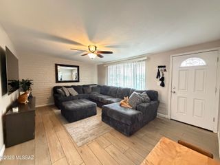 8243 E Escalante Road, Tucson, AZ 85730