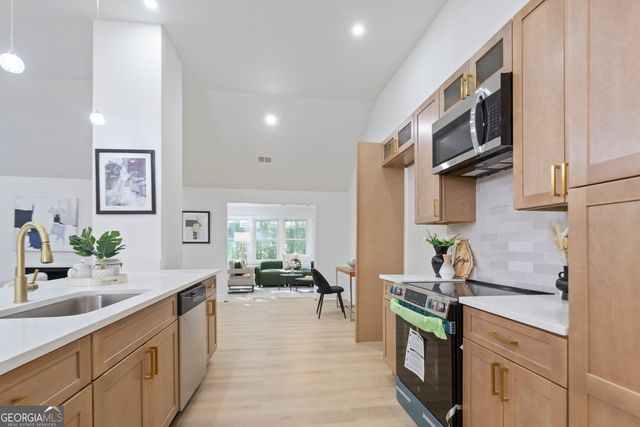 652 Trailwood Lane SW, Marietta, GA 30064