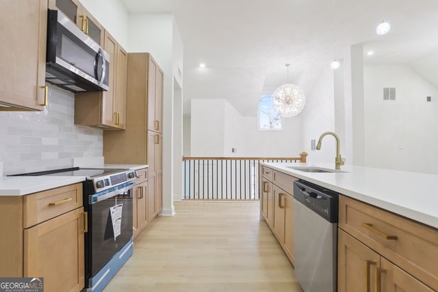 652 Trailwood Lane SW, Marietta, GA 30064