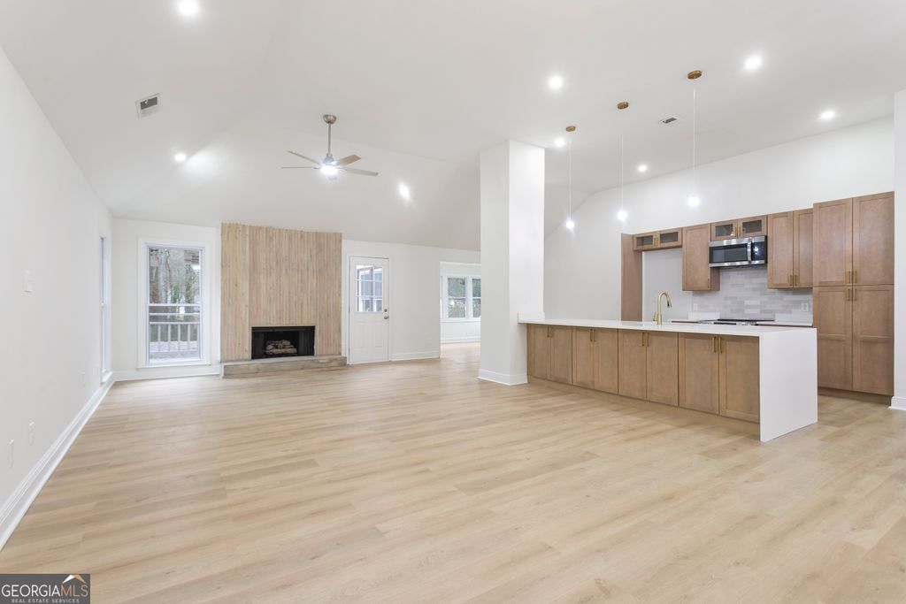 652 Trailwood Lane SW, Marietta, GA 30064