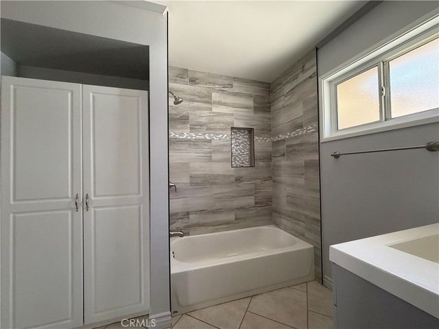 21112 E Brookport, Covina, CA 91724