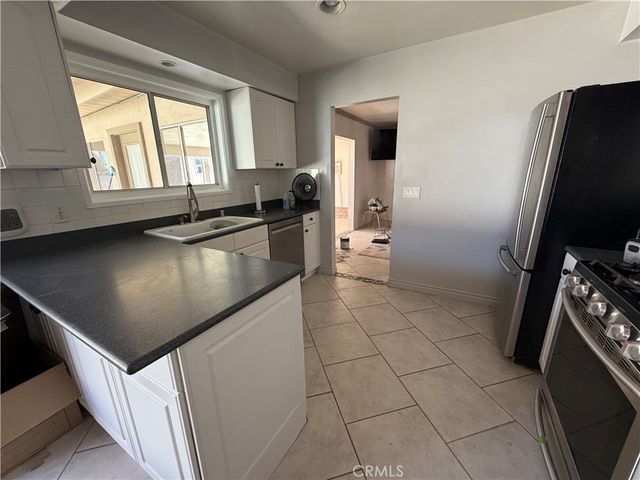 21112 E Brookport, Covina, CA 91724