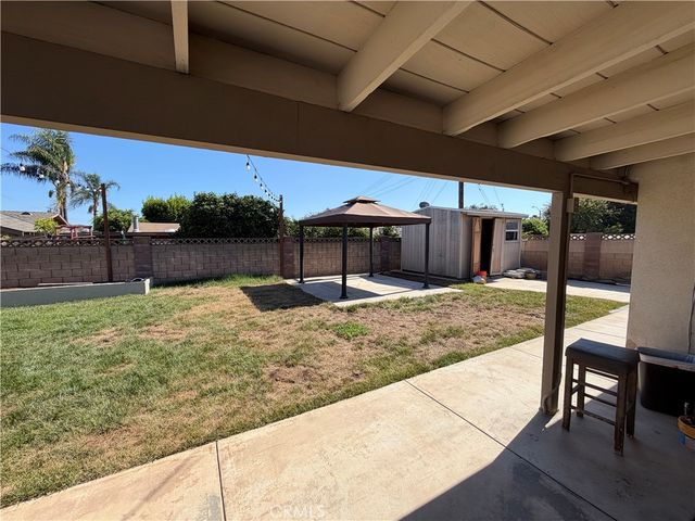 21112 E Brookport, Covina, CA 91724