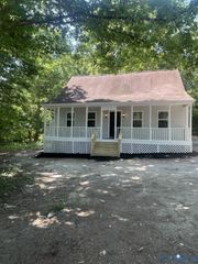 11821 Goldenbrook Dr, Chesterfield, VA 23832