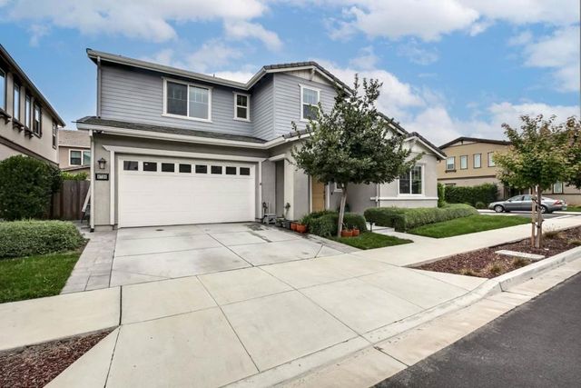 6736 Grasshopper Avenue, Newark, CA 94560