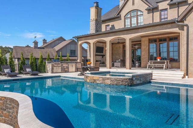 5214 Wildings Blvd, College Grove, TN 37046