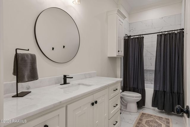 209 San Domingo Drive, Youngsville, LA 70592