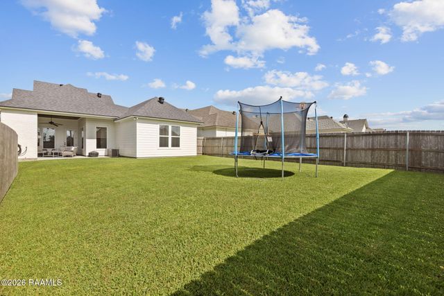 209 San Domingo Drive, Youngsville, LA 70592