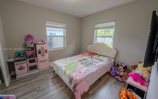 1120 S 28th Avenue, Hollywood, FL 33020