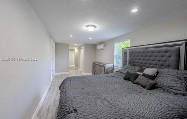 1120 S 28th Avenue, Hollywood, FL 33020
