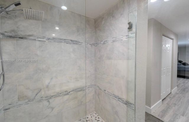 1120 S 28th Avenue, Hollywood, FL 33020