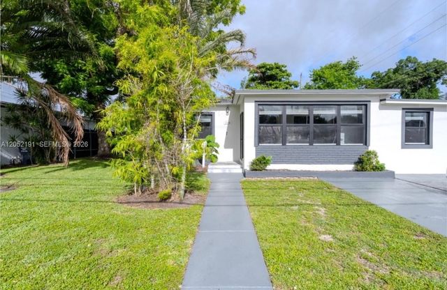 1120 S 28th Avenue, Hollywood, FL 33020