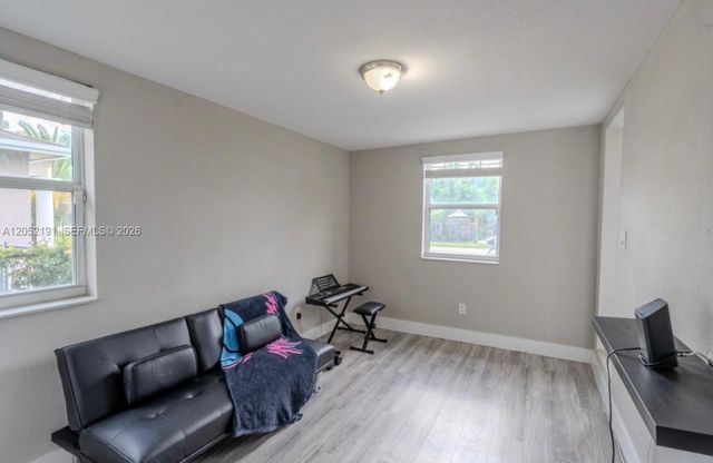 1120 S 28th Avenue, Hollywood, FL 33020