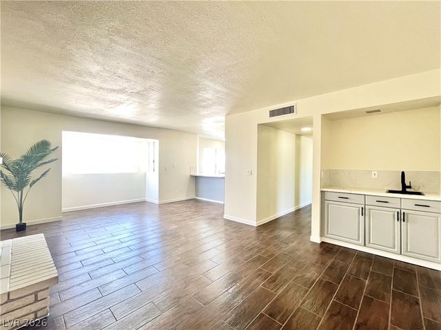 1121 Fuente Way, Boulder City, NV 89005