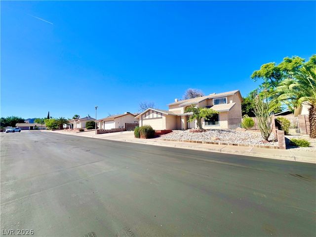 1121 Fuente Way, Boulder City, NV 89005