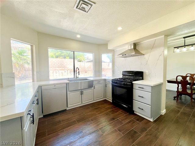 1121 Fuente Way, Boulder City, NV 89005