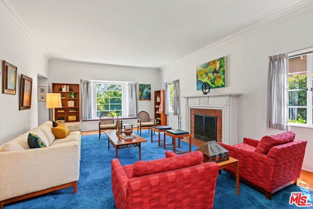 811 Thayer Avenue, Los Angeles, CA 90024 — photo 4