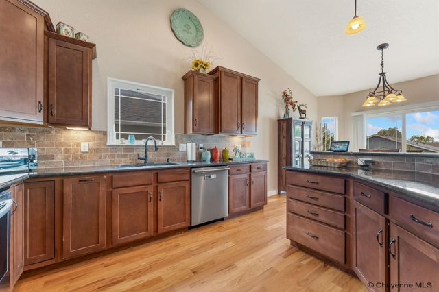 5236 SHADOW ROCK DRIVE, Cheyenne, WY 82009