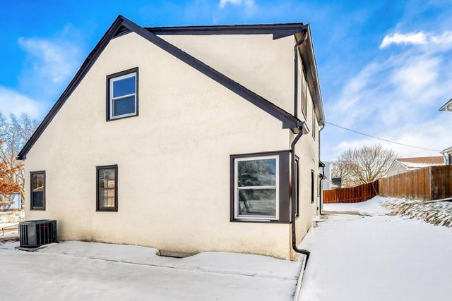 124 King Street W, Saint Paul, MN 55107