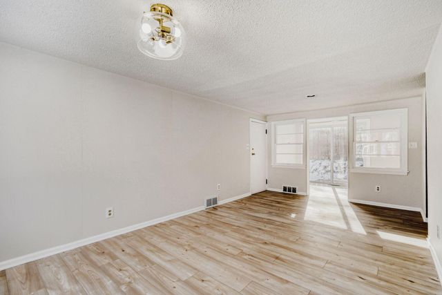 124 King Street W, Saint Paul, MN 55107