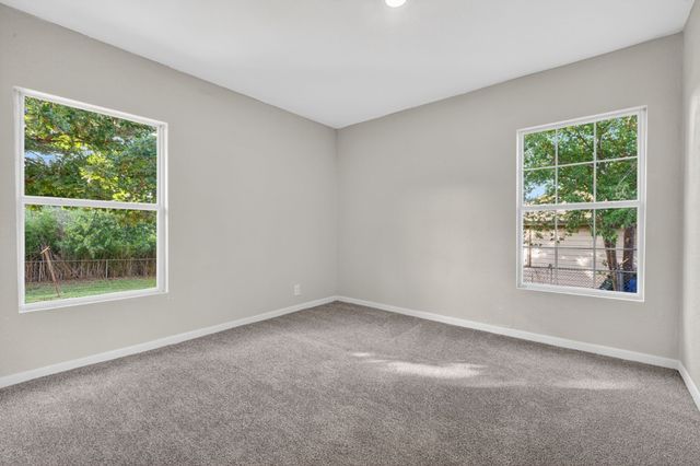 2006 20th Street, Mineral Wells, TX 76067