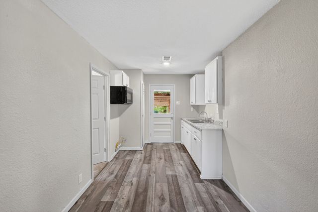 2006 20th Street, Mineral Wells, TX 76067