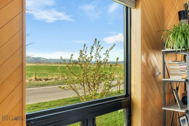 6541 Blackwood Road, Bozeman, MT 59718