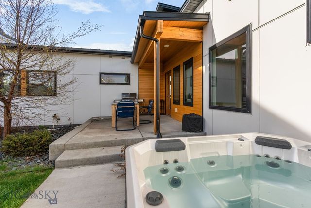 6541 Blackwood Road, Bozeman, MT 59718