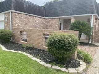 5 Bendwood Dr Drive, Sugar Land, TX 77478