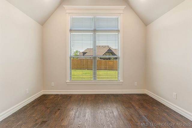 1506 Cedarwood Drive, Claremore, OK 74017