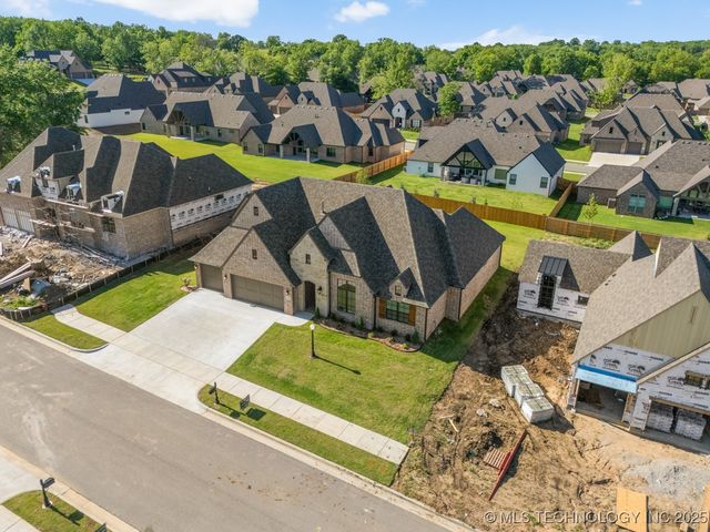 1506 Cedarwood Drive, Claremore, OK 74017