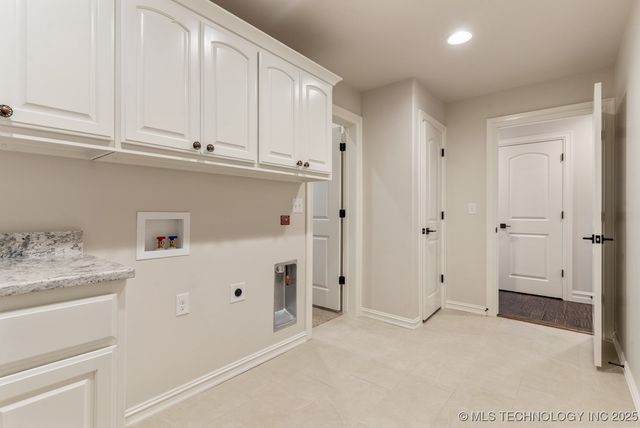 1506 Cedarwood Drive, Claremore, OK 74017