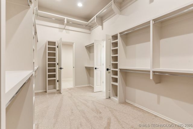 1506 Cedarwood Drive, Claremore, OK 74017