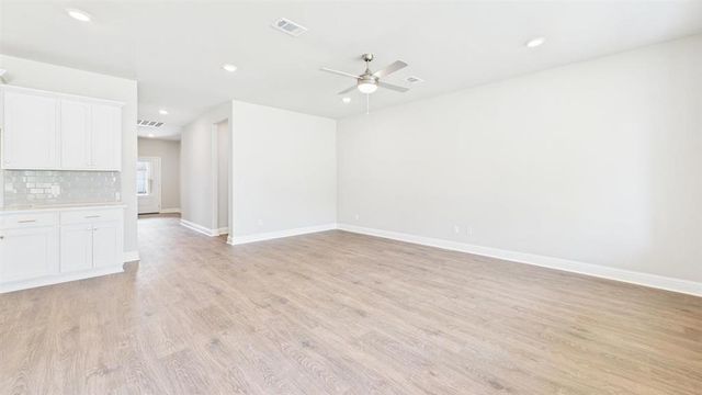 1711 Fairhaven Drive, Westlake, LA 70669