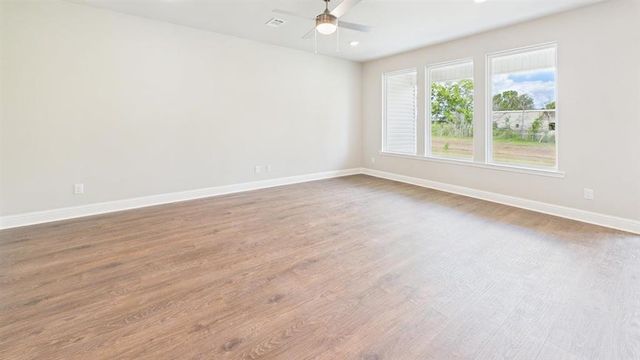 1711 Fairhaven Drive, Westlake, LA 70669