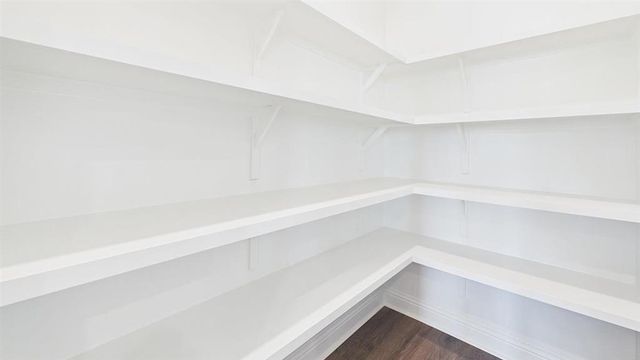 1711 Fairhaven Drive, Westlake, LA 70669